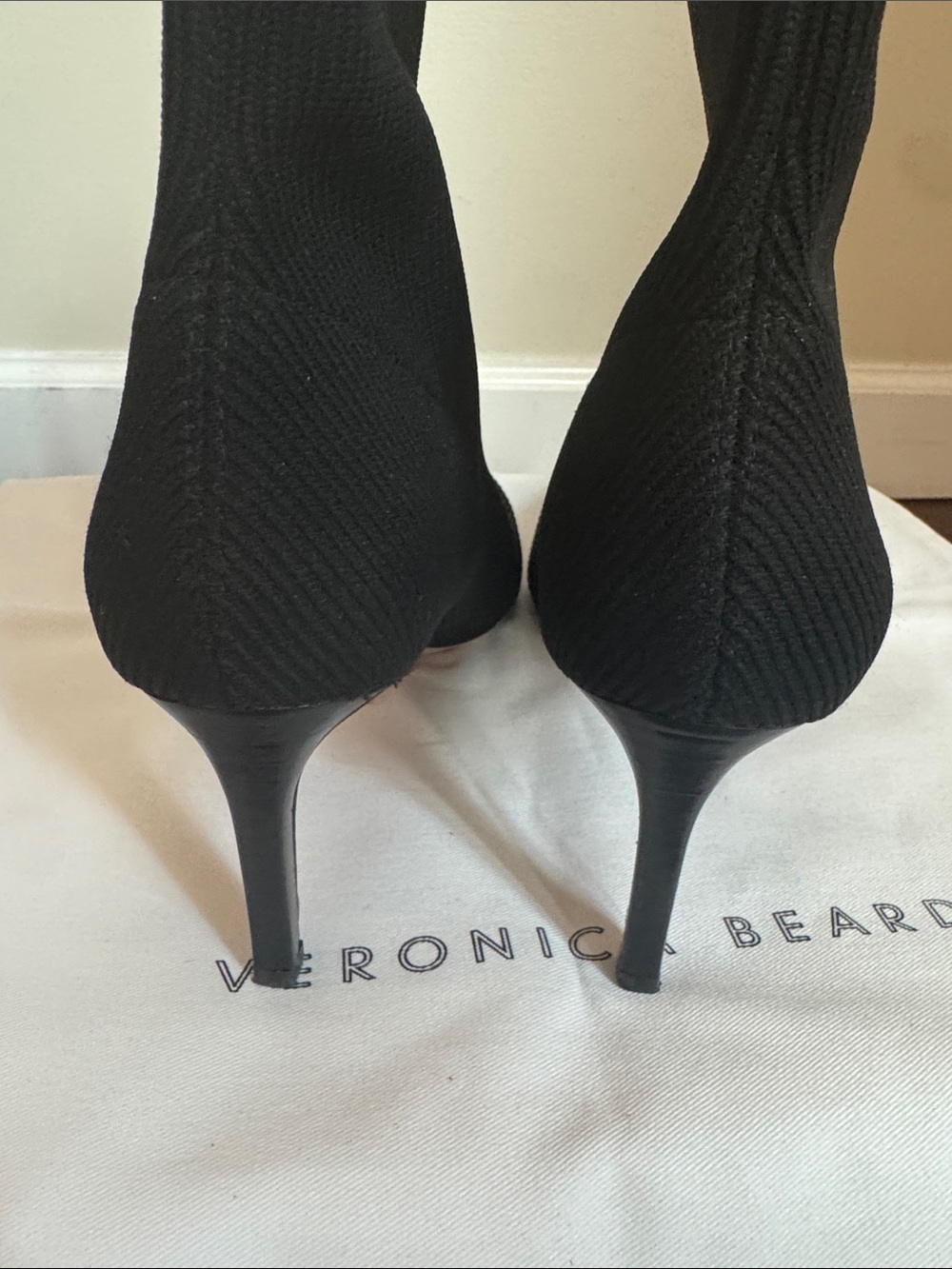 VERONICA BEARD Lakota Ankle Sock Boots Black Size 7.5 - Picture 5 of 8
